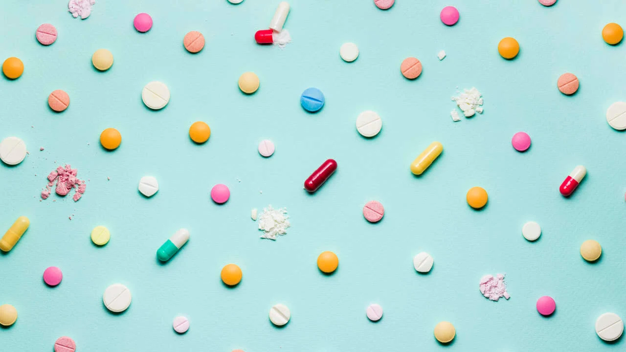 What Causes Dehydration? Here’s What You Need to Know svg%3E