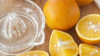 12 Foods With More Vitamin C Than Oranges svg%3E