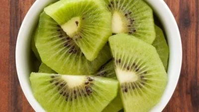 12 Foods With More Vitamin C Than Oranges svg%3E